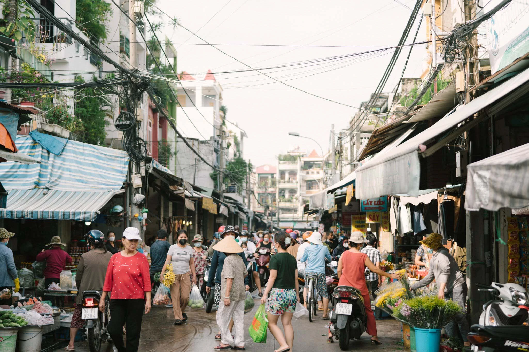 Chợ Bà Hoa - Hình 1