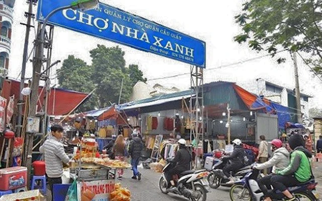 Khung Cảnh Chợ Sinh Viên