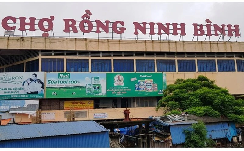 Chợ Rồng Ninh Bình