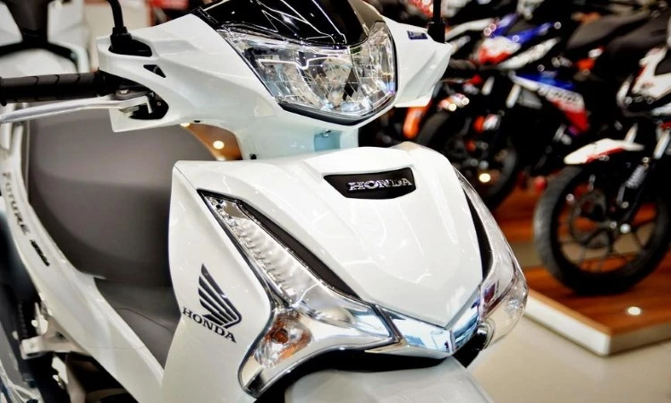Giá xe Future 125 Fi mới nhất tháng 11/2024 tại đại lý