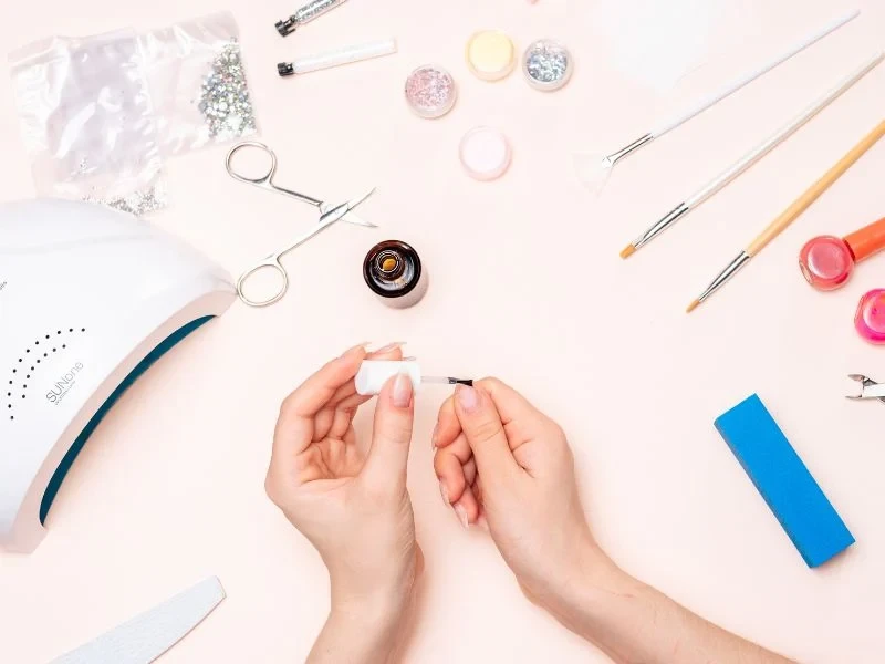 15 Lưu Ý Quan Trọng Khi Làm Nail Để Móng Tay Luôn Khỏe Đẹp