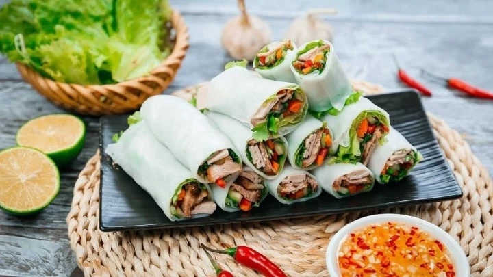 Cách làm phở cuốn Hà Nội ngon và dễ dàng