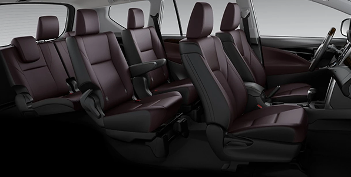 Top 7 mẫu xe Toyota 7 chỗ 2023 và bảng giá mới nhất