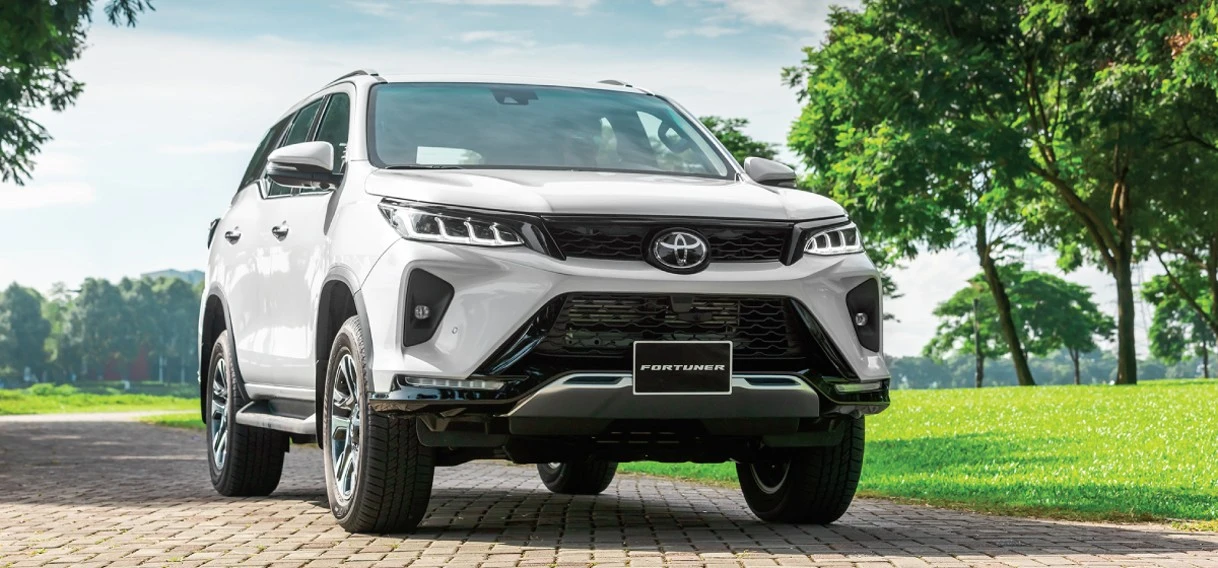 Top 7 mẫu xe Toyota 7 chỗ 2023 và bảng giá mới nhất