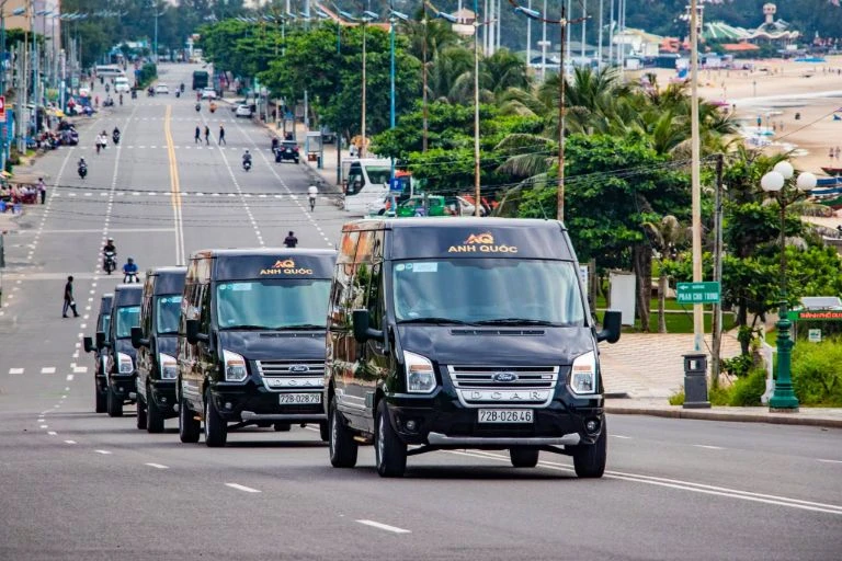 10 xe limousine Sài Gòn Vũng Tàu mới 2024, đón trả tận nơi miễn phí